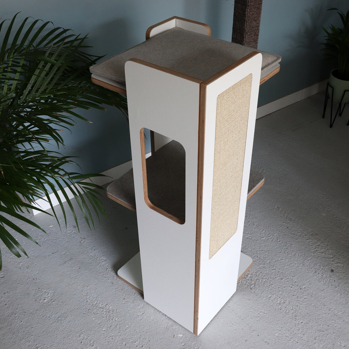 SCRATCH & REST TOWER for cats with scratching surface
